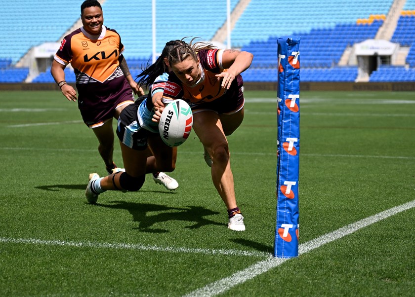 Julia Robinson is a try scoring machine but the Maroons and Broncos winger wants to take her game to a new level.