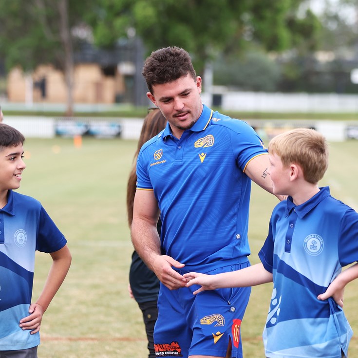 The WWII migrant journey behind Smith's rapid rise