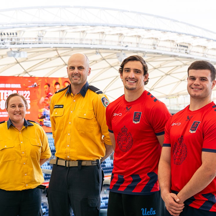 Steep's emotional tribute as Roosters honour first responders