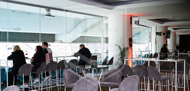 Legends Lounge - Sold Out