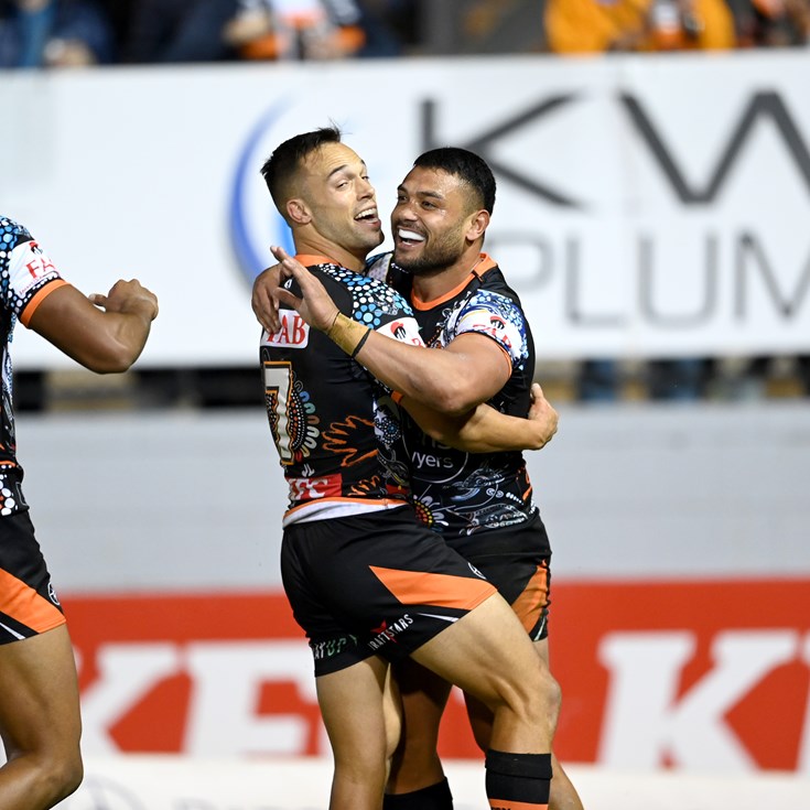 Brooks steers Tigers to record win in 200th game