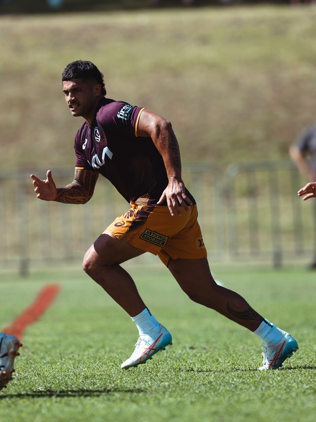 New recruit Aublix Tawha has impressed coach Michael Maguire since joining from the Dolphins.