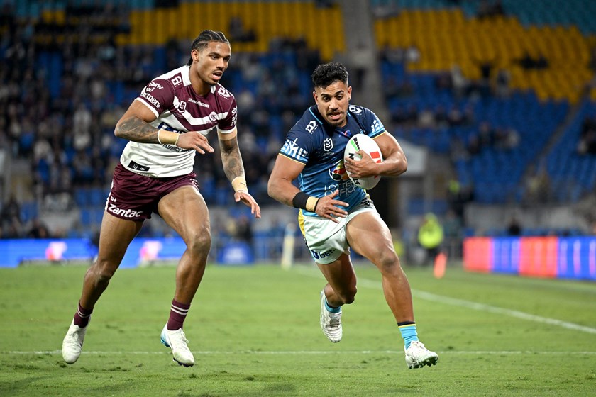 Alofiana Khan-Pereira scored two tries against the Sea Eagles.