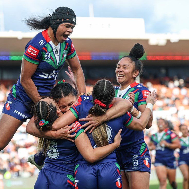 'Juggernaut in waiting': Warriors smash NRLW records in return season