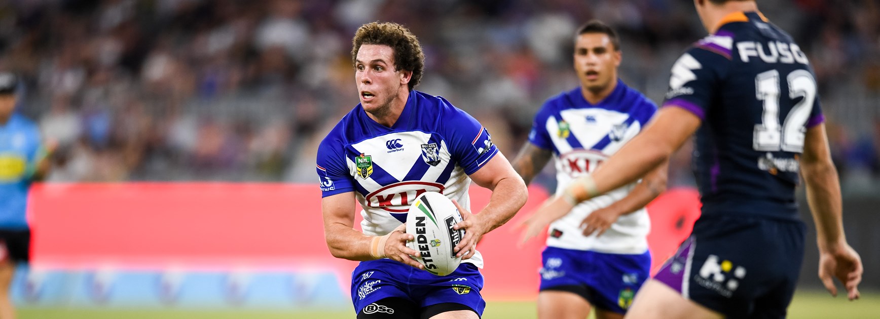 Tathra fires stir emotional support from Elliott