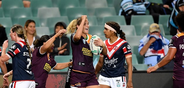 Broken hand won't keep Ward out of grand final