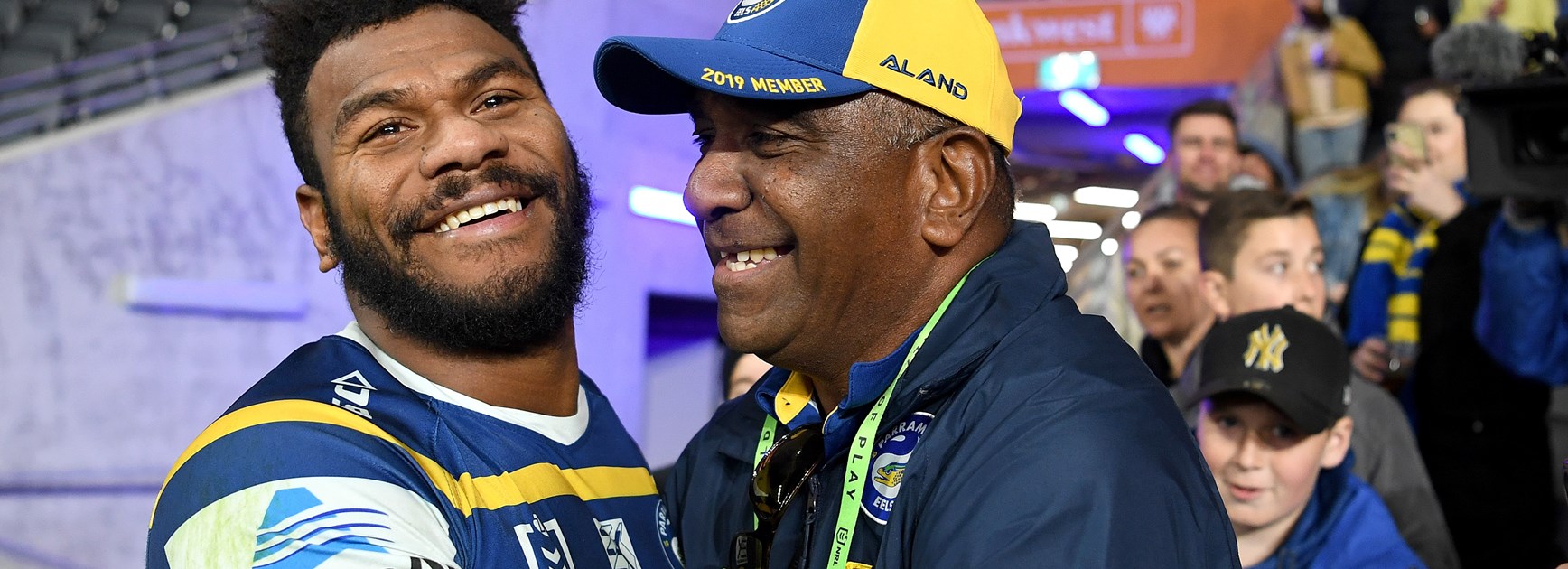 Sivo's dad jets in to see Fijian star on the fly