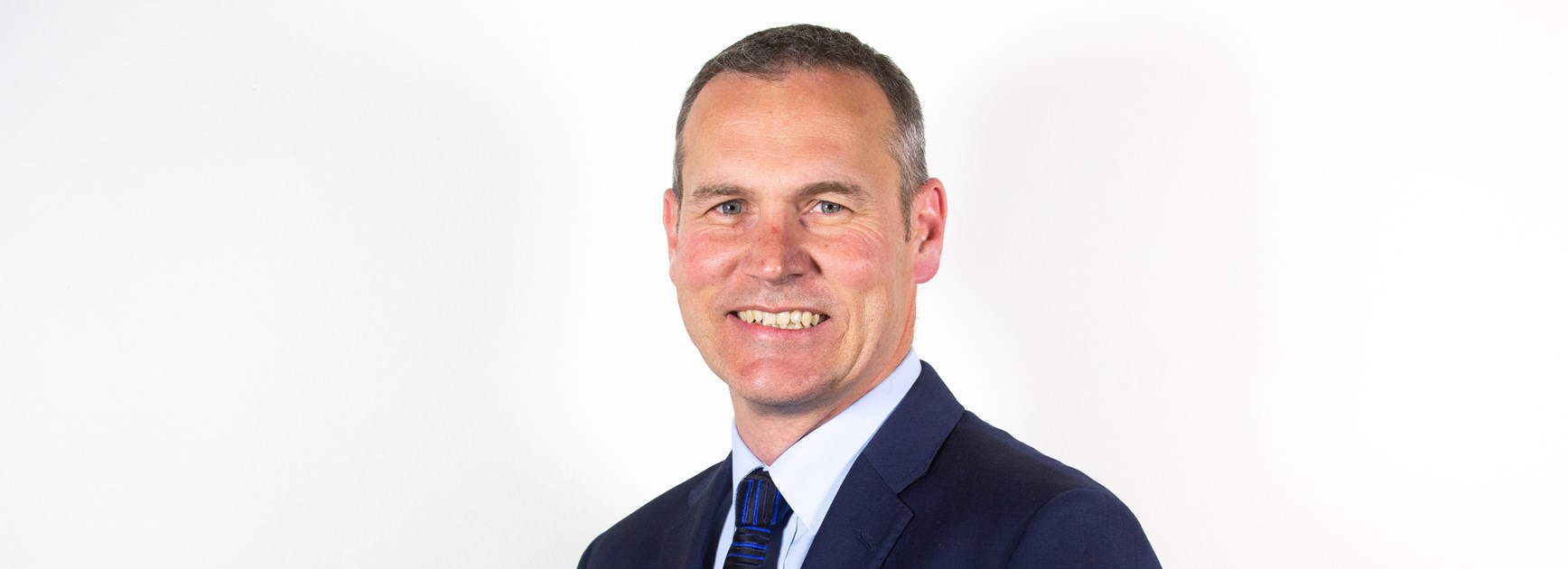 Bulldogs CEO Andrew Hill replaces Todd Greenberg on TFA board