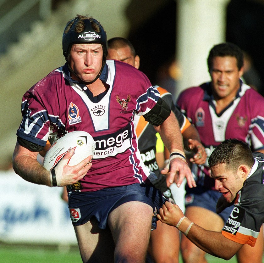 Steve Menzies in action for the Northern Eagles in 2002.