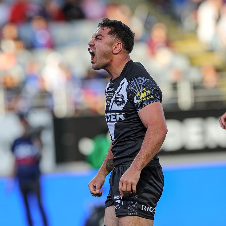 No SJ, no worries as Kiwi halves make a statement