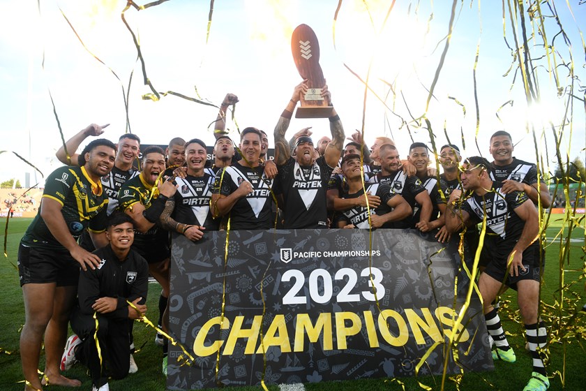The Kiwis celebrate their record 30-0 defeat of Australia in the 2023 Pacific Cup final. 