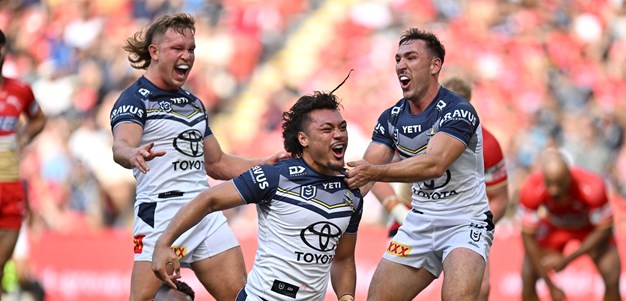 Cowboys entertain in dominant win over Dolphins