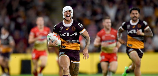 Walsh to be Madge's No.1 man after new Broncos deal