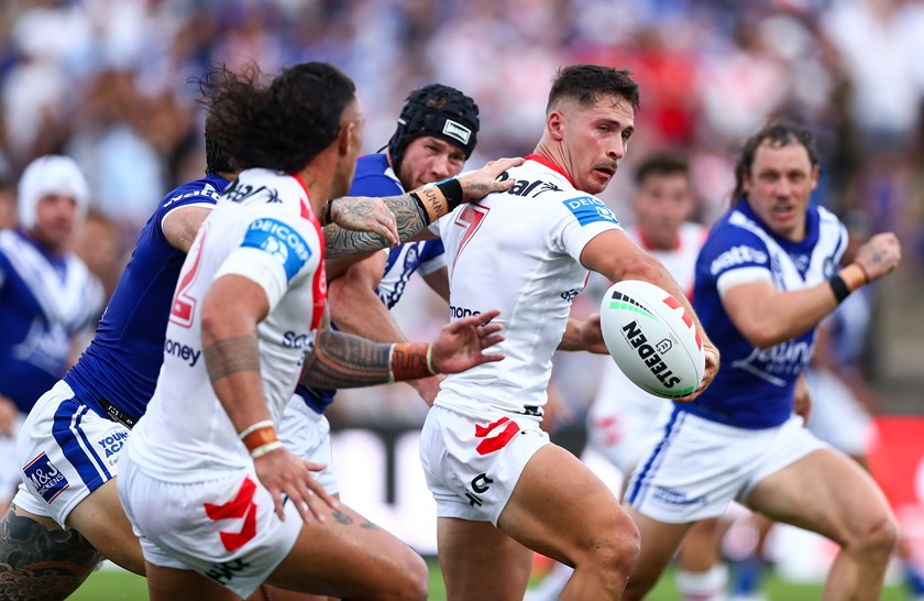 Lachlan Ilias made his first premiership appearance for the Dragons against the Bulldogs.