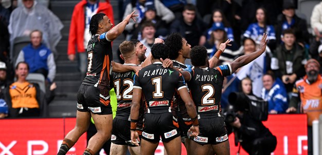 As it happened: Doueihi dazzles as Tigers stun Bulldogs; Sharks hold off Cowboys