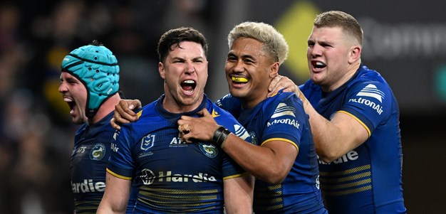 As it happened: Eels stun Roosters; DCE celebrates in style; Warriors topple Titans
