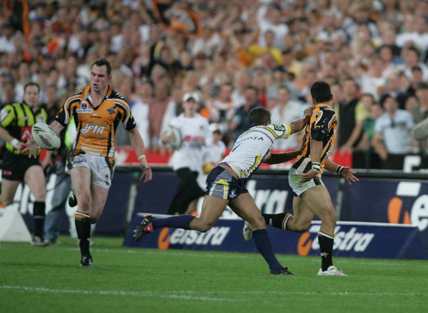 The Benji Flick remains one of the most iconic moments in grand final history.