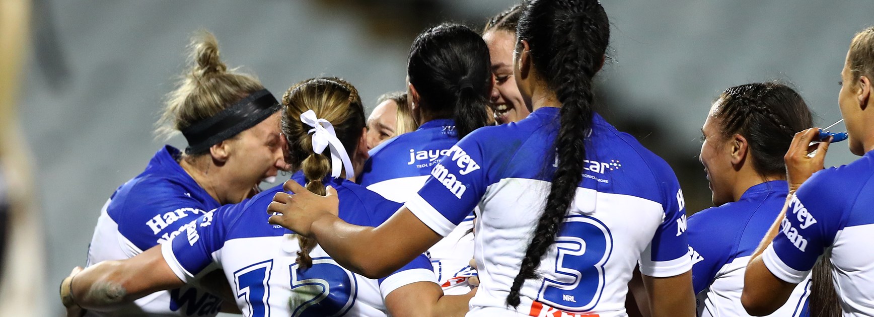 As it happened: Bulldogs hold off fast-finishing Wests Tigers to go 2-0