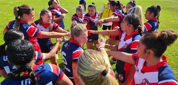 Roosters retain Vegas 9s title after late Baxter try