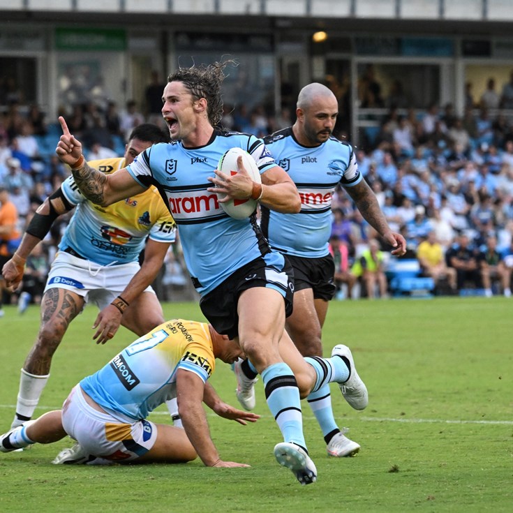 Super Saturday: Sharks thump Titans; Sea Eagles v Raiders