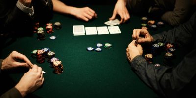 hands you should never fold in poker